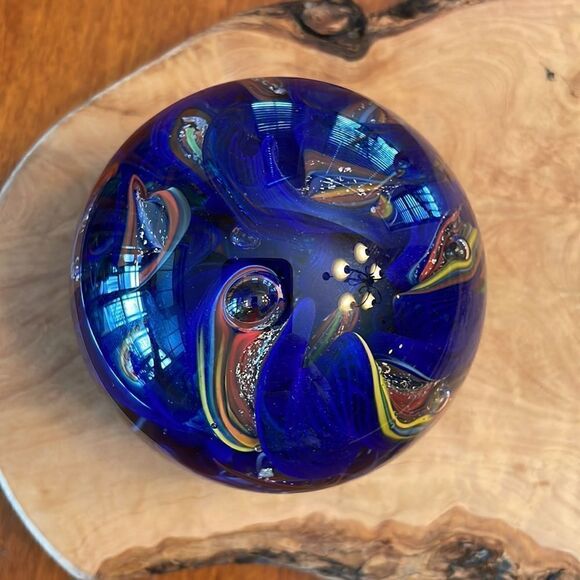 Belleau Art Glass Complex Scramble Paperweight - Picture 5 of 8